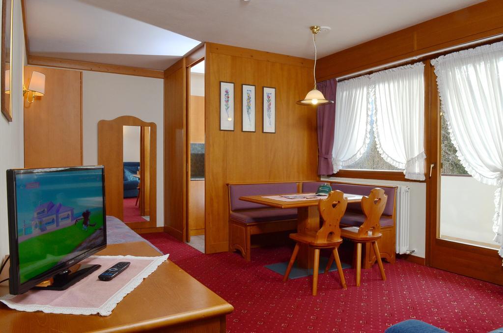 Ski Residence San Martino Di Castrozza Exterior photo